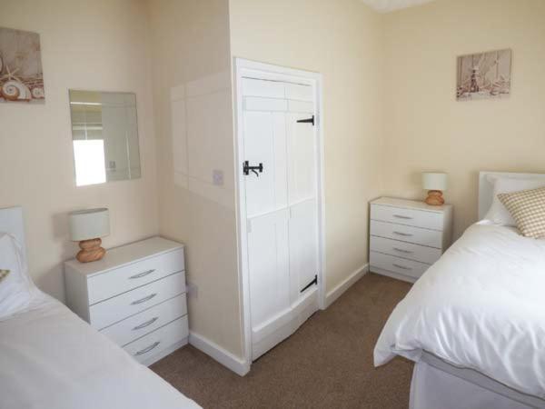 Ty Twt Villa Burry Port Bagian luar foto